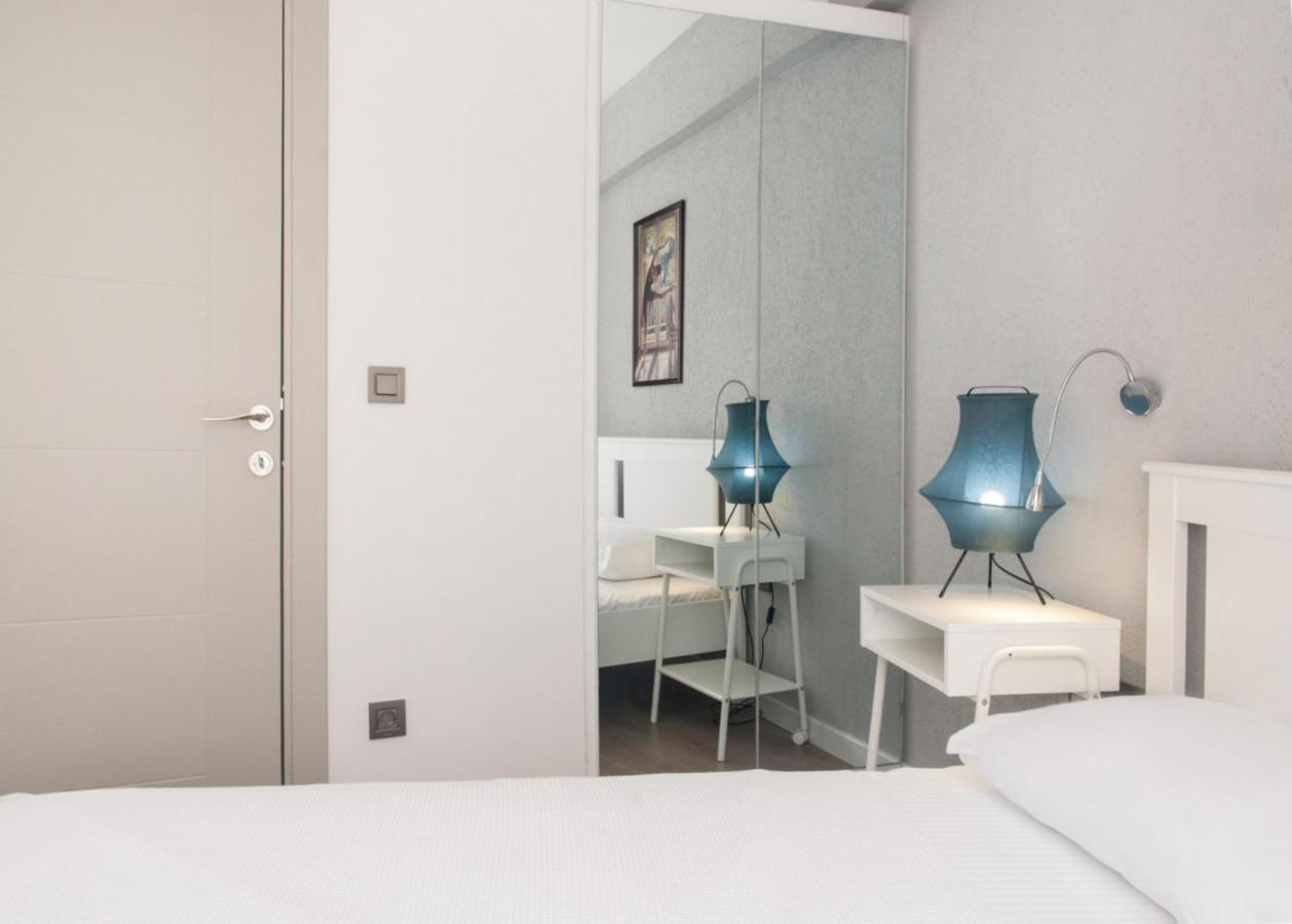Apartamento Delightful Flat 500 M To Uskudar Ferry Station Estambul Exterior foto